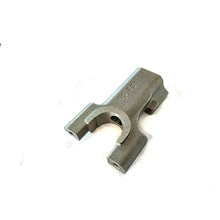 Cargar imagen en el visor de la galería, 3079661X 3079662X Rocker Arm Seat for Cummins Engine M11 Parts