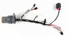 Cargar imagen en el visor de la galería, 5303018 Urea Pump Plug Connector Internal Wiring Harness Link for Cummins