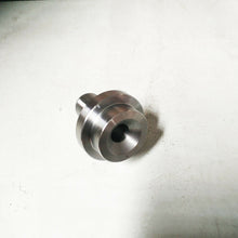 Carregar imagem no visualizador da galeria, NEW C3935229 Engine Genuine Parts Idler Shaft for Ingersoll Rand Doosan for Cummins