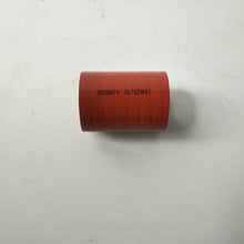 Cargar imagen en el visor de la galería, 2PCS 3820667 3820667X Engine Hose for Cummins Engine Parts M11 QSM11