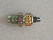 Load image into Gallery viewer, 2PCS 3834N-010 Speed Sensor Sensor Plug 3967252