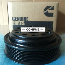 Cargar imagen en el visor de la galería, 3046206 Fan Pulley for Cummins QSM11 M11 Modern Excavator Engine
