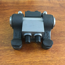 Cargar imagen en el visor de la galería, 3934921 C3934921 Rocker Lever Rocker Arm for Cummins 6CT