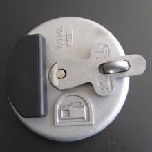 Cargar imagen en el visor de la galería, 7X7700 Diesel Fuel Tank Cap for CAT 320C 320D E320B Excavator