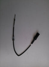 Cargar imagen en el visor de la galería, 4902912 4954574 Outlet Temperature Sensor for Cummins