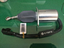Load image into Gallery viewer, 3977620 Flameout Solenoid Valve 24V for Cummins 6CT Engine