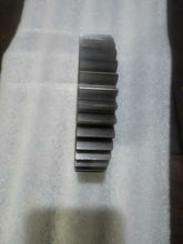 Cargar imagen en el visor de la galería, 3971520 Pump Gear for Cummins