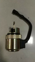 Carregar imagem no visualizador da galeria, 04287116 04102390 Stop Oil Solenoid Valve for DEUTZ