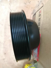 Cargar imagen en el visor de la galería, 3971283 C3971283 Pulley for Cummins Engine