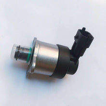 Cargar imagen en el visor de la galería, NEW Oil Pump Solenoid Valve Actuator 0928400828 for 2.8 Cummins 5341065