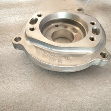 Cargar imagen en el visor de la galería, Hydraulic Pump Connector 3819638 for Cummins Engine Parts M11 QSM11