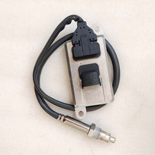 Cargar imagen en el visor de la galería, DHL Free 2894940 Nitrogen Oxide Sensor Nox Sensor for Cummins 5WK96675A A034X847