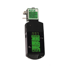 Load image into Gallery viewer, 1PC New G531C001MS SCG531C001MS AC220V/DC24V Solenoid Valve Compatible with ASCO

