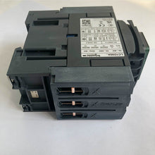 Cargar imagen en el visor de la galería, LC1D50AF7C LC1D50AB7C LC1D50ACC7C LC1D50AQ7C Contactor for Schneider
