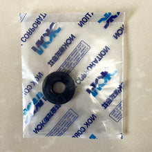 Cargar imagen en el visor de la galería, BH6656E BH6657E BH3554E BC3555 AH0616E Servo Motor Skeleton Oil Seal for NOK
