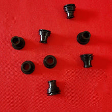 Загрузить изображение в средство просмотра галереи, 8PCS 3959799 Valve Chamber Cover Screw Damping Pad for Cummins Engine
