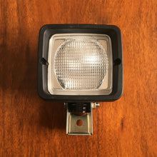 Cargar imagen en el visor de la galería, 11039846 Work Lamp Industrial EC330C L EC330C LD EC340D L EC360
