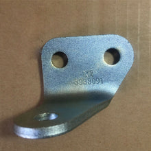 Load image into Gallery viewer, 2PCS C3938091 High Pressure Fuel Pump Bracket for Cummins 6CT6L Engine
