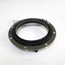 Carregar imagem no visualizador da galeria, 4955383 Crankshaft Front Oil Seal for Cummins ISX15
