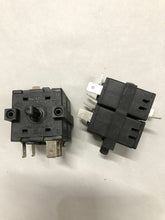 Load image into Gallery viewer, 4PCS FZ31-9 Selector Switch Double-layer 8-pin 6-speed Rotary Switch 16A 250VAC
