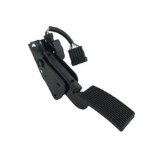 Load image into Gallery viewer, 1108010-C0101 1108010-C0102 Electronic Accelerator Pedal Assembly for Cummins
