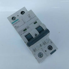 Load image into Gallery viewer, 5SY5202-7CC Breaker for Siemens 2P 2A
