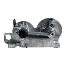 Carregar imagem no visualizador da galeria, 21023285 Fuel Filter Housing Hand Oil Pump Excavator
