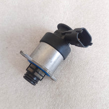 Carregar imagem no visualizador da galeria, 0928400757 Fuel Pump Metering Valve Fuel Control Valve for Bosch
